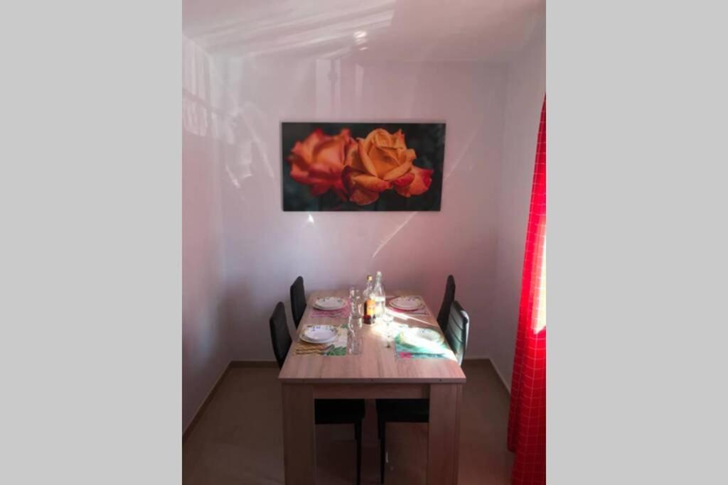 “Smile Nerja” Chic Apartment With Wifi, 4 Guests Exteriör bild