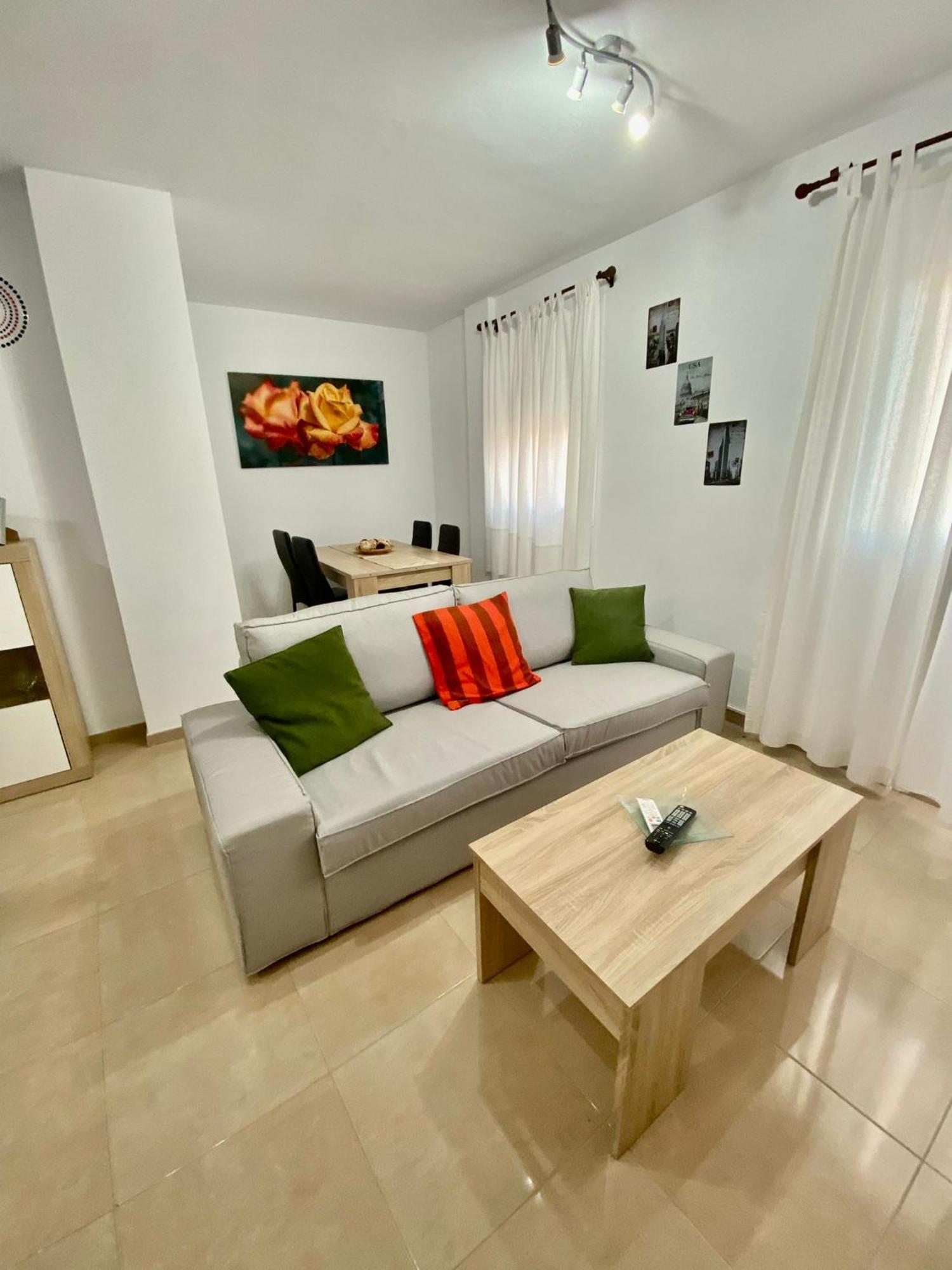 “Smile Nerja” Chic Apartment With Wifi, 4 Guests Exteriör bild